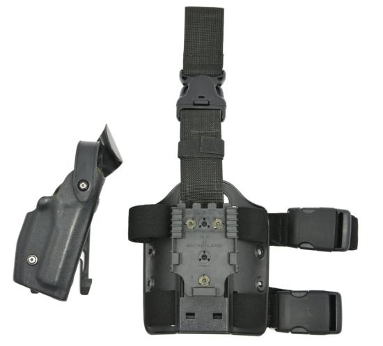 Preview: Holster Safariland STX Tactical - gebraucht