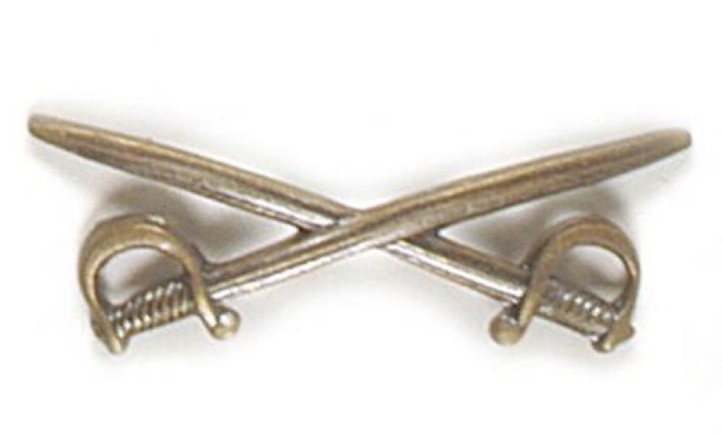 Mützenabzeichen "Gekreuzte Schwerter"