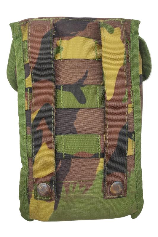 Feldflasche der NL Armee mit Feldflaschentasche